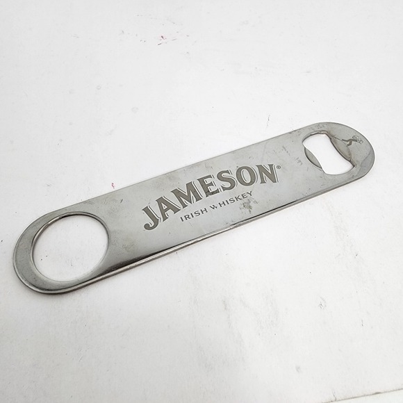 Jameson Irish Whiskey Metal Bottle Opener Bar Key - Picture 1 of 3